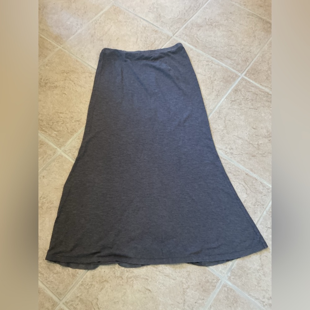 Eileen Fisher pull up skirt in grey size small 55% hemp and 45% organic cotton - Picture 5 of 5